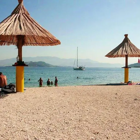 Charming In With Sea View - 45 M² Apartment *
