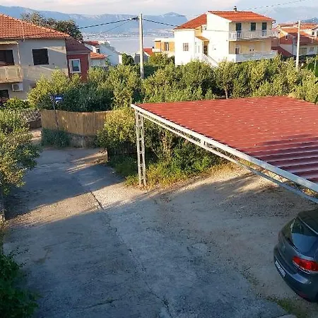 Apartment Charming In With Sea View - 45 M² Slatine