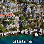 Апартаменты Charming In With Sea View - 45 M² Слатине