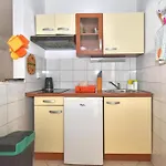 Charming In With Sea View - 45 M² Апартаменты Слатине