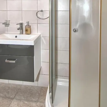 Lejlighed Charming In With Sea View - 45 M² Slatine