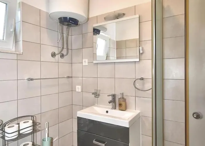 Charming In With Sea View - 45 M² 公寓 斯拉汀